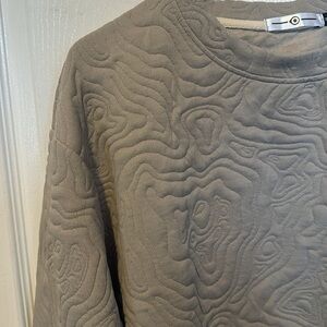 NWOT Kori grey crewneck topography